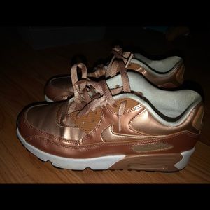 Nike Air Max 90 metallic rose gold 7Y